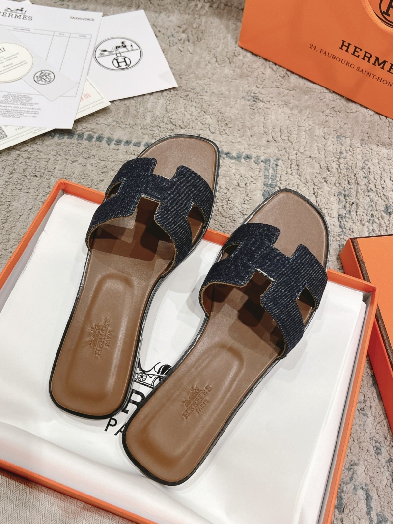 Hermes Slippers